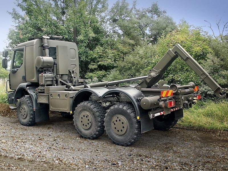 6×6 Chassis-cab With Load Handling Unit – Tatra Defence Industrial